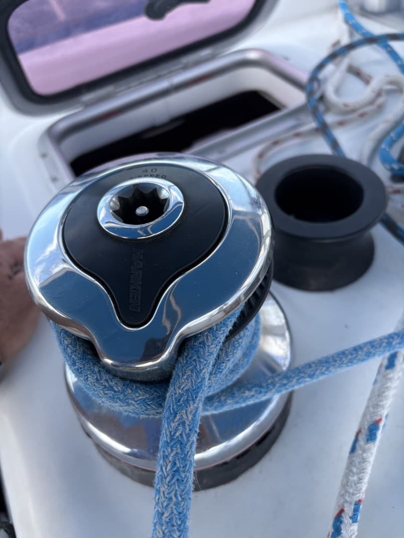 2010 Beneteau — - Image 34