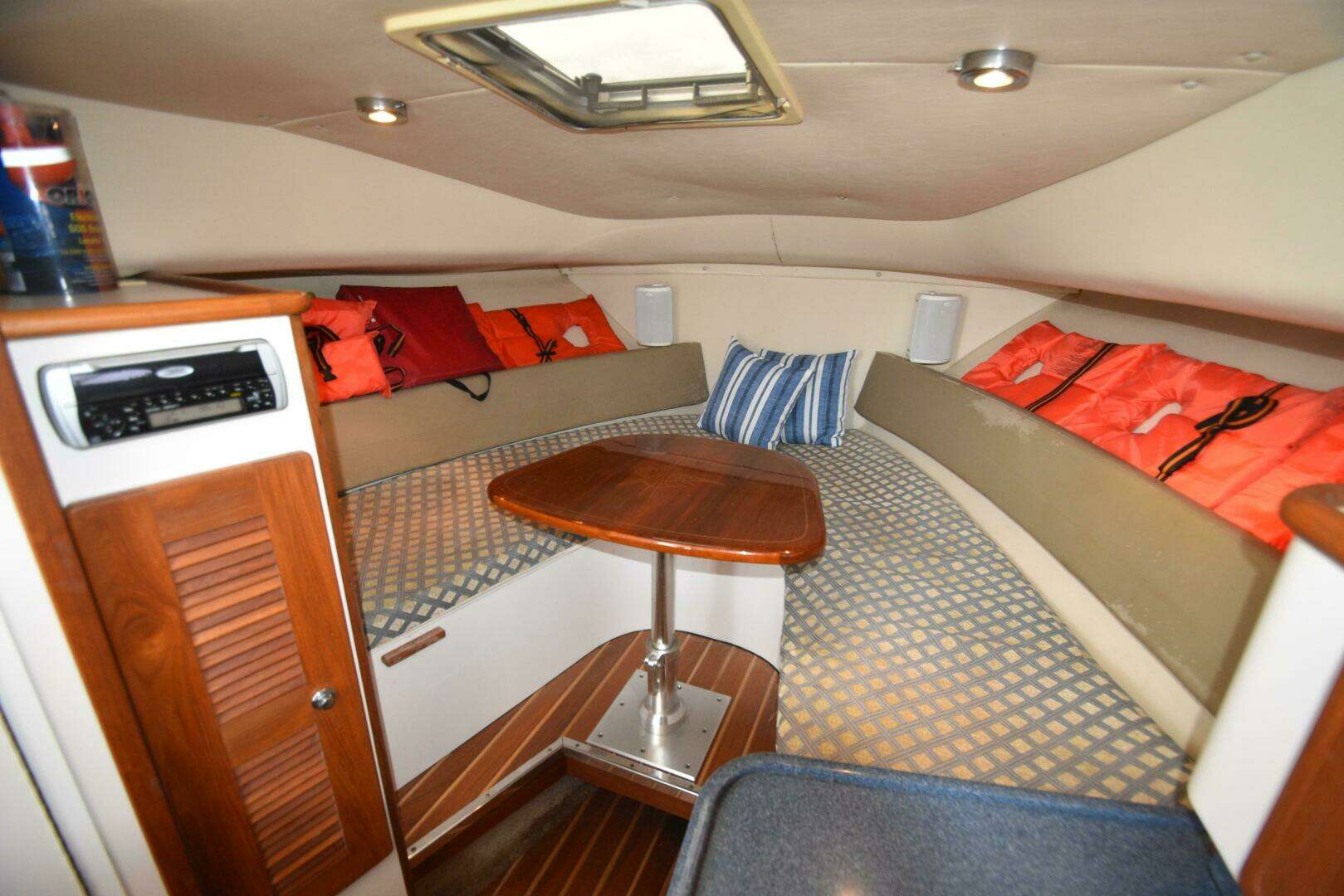 2005 Pursuit 3070 Offshore Express - Image 19