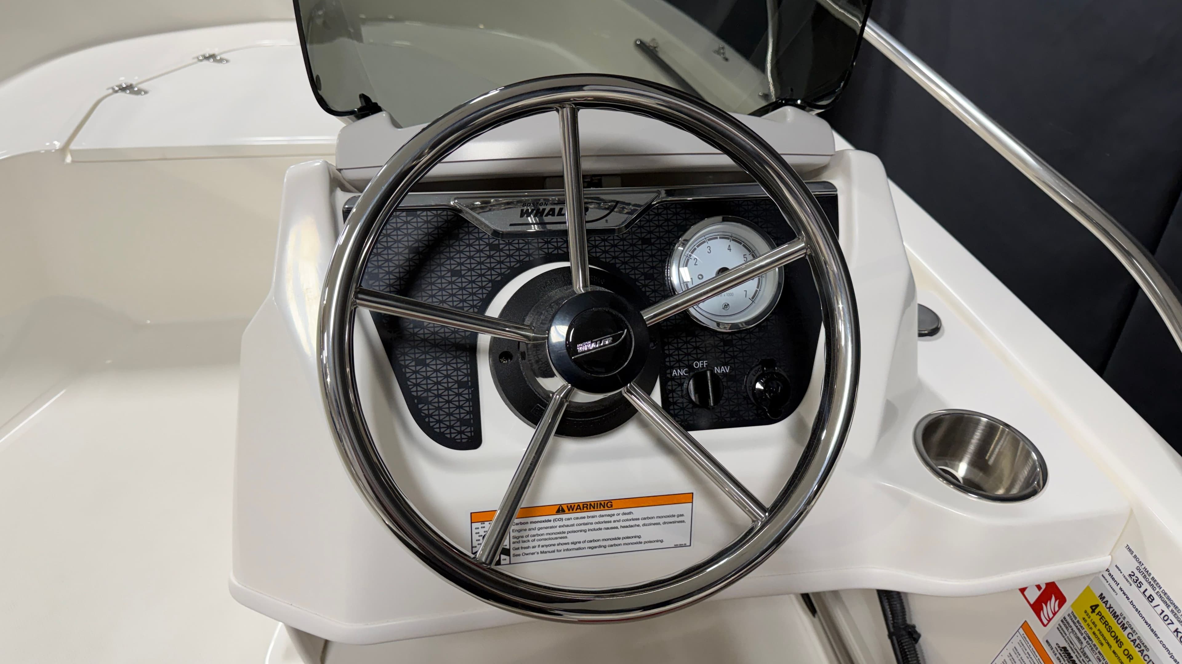 2026 Boston Whaler 130 Super Sport - 24