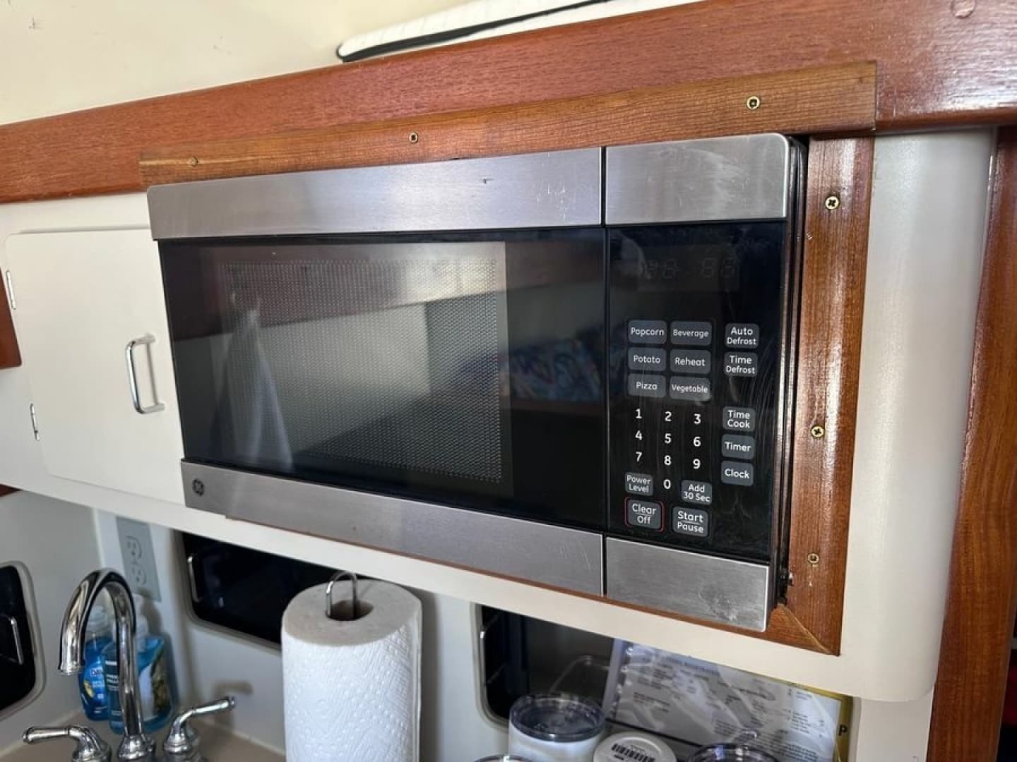 1990 Luhrs 342 - Image 15