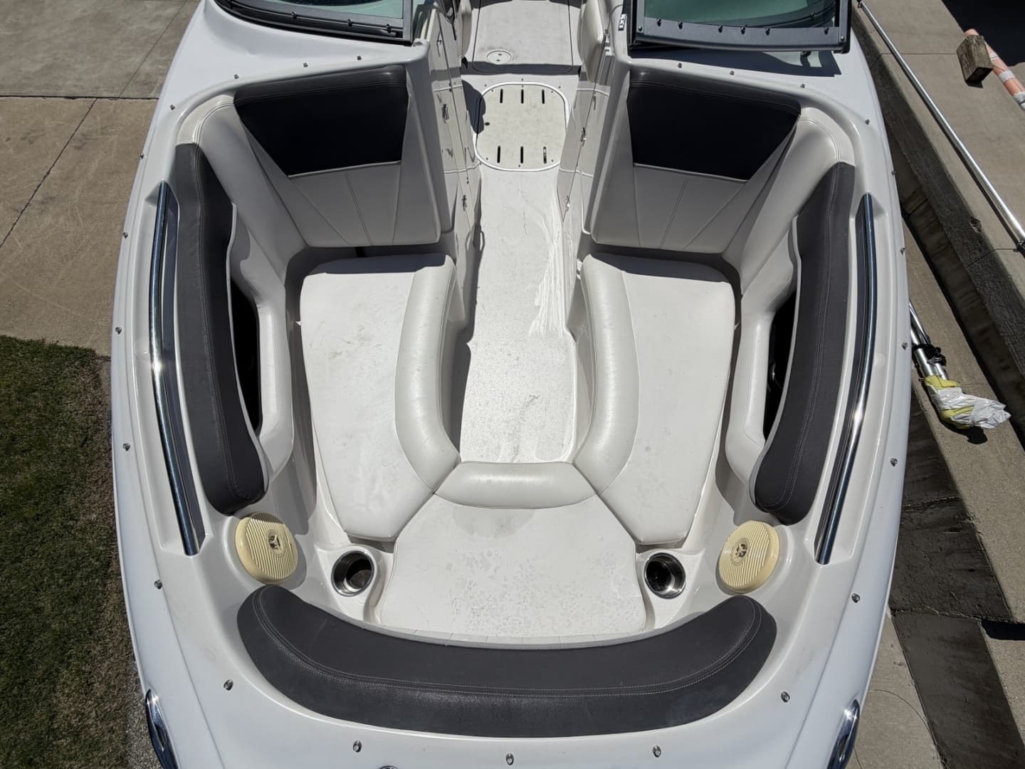 2011 Four Winns H240 - Image 11