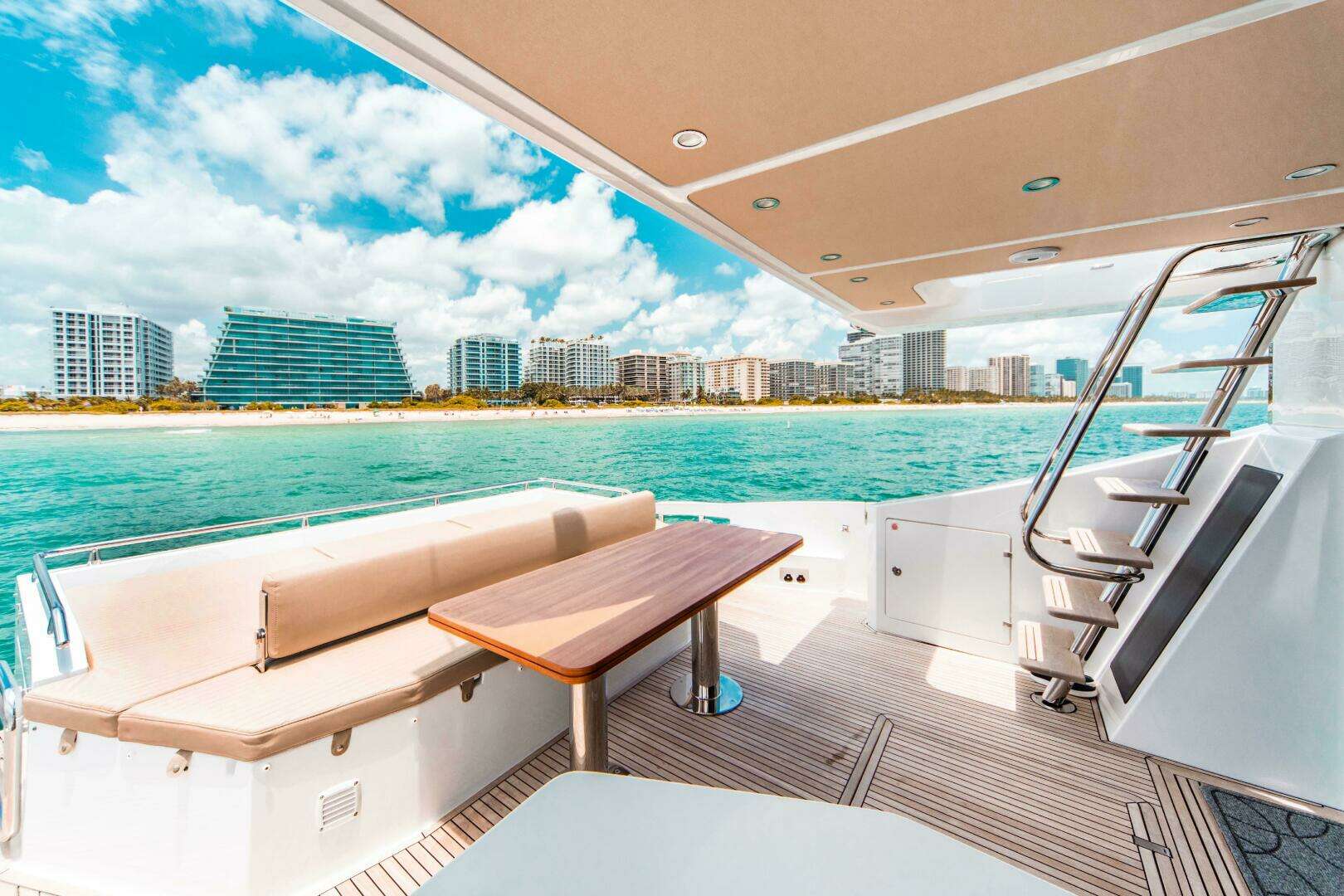 2019 Azimut 77S - Image 2