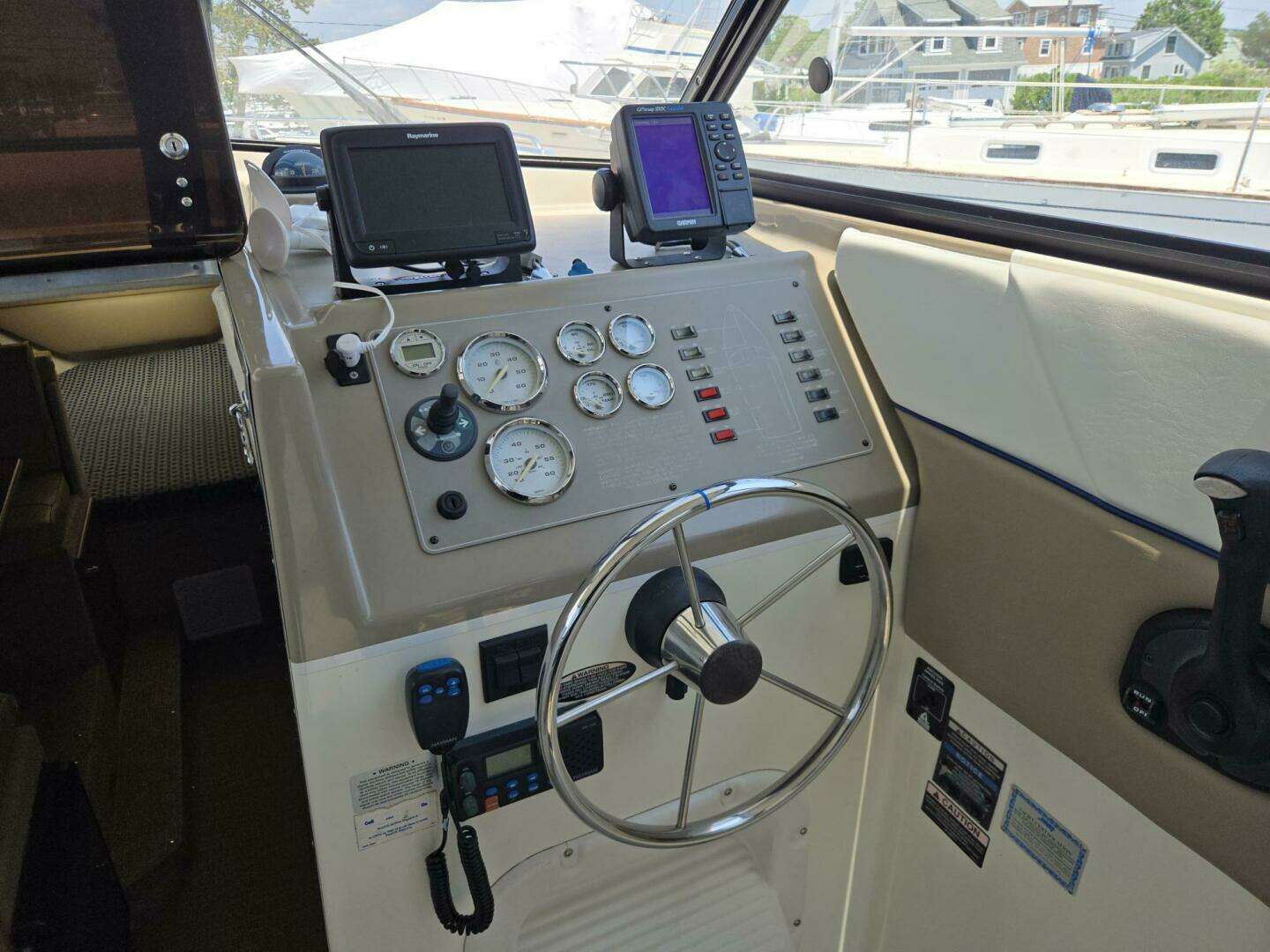 2005 Bayliner 289 EC - Image 10