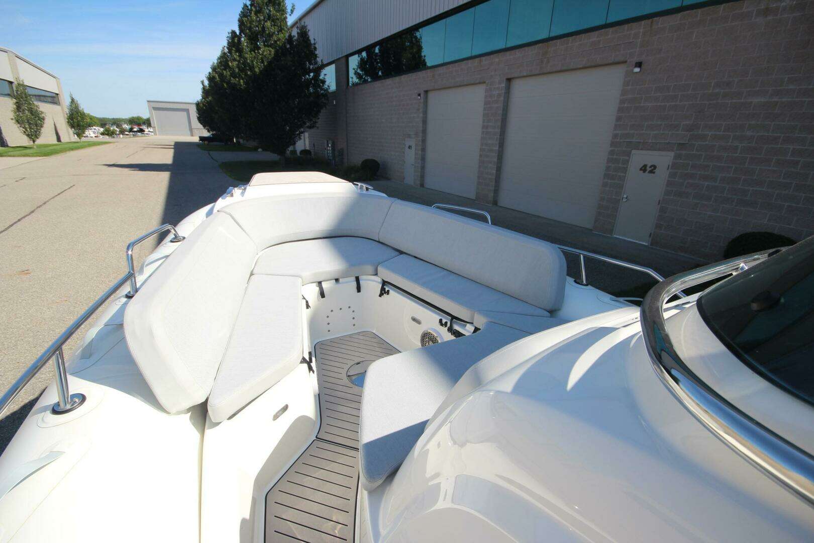 2024 Zodiac Medline 9 NEO - Image 53