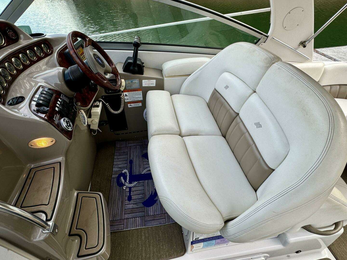 2004 Four Winns Vista 288 - Image 25