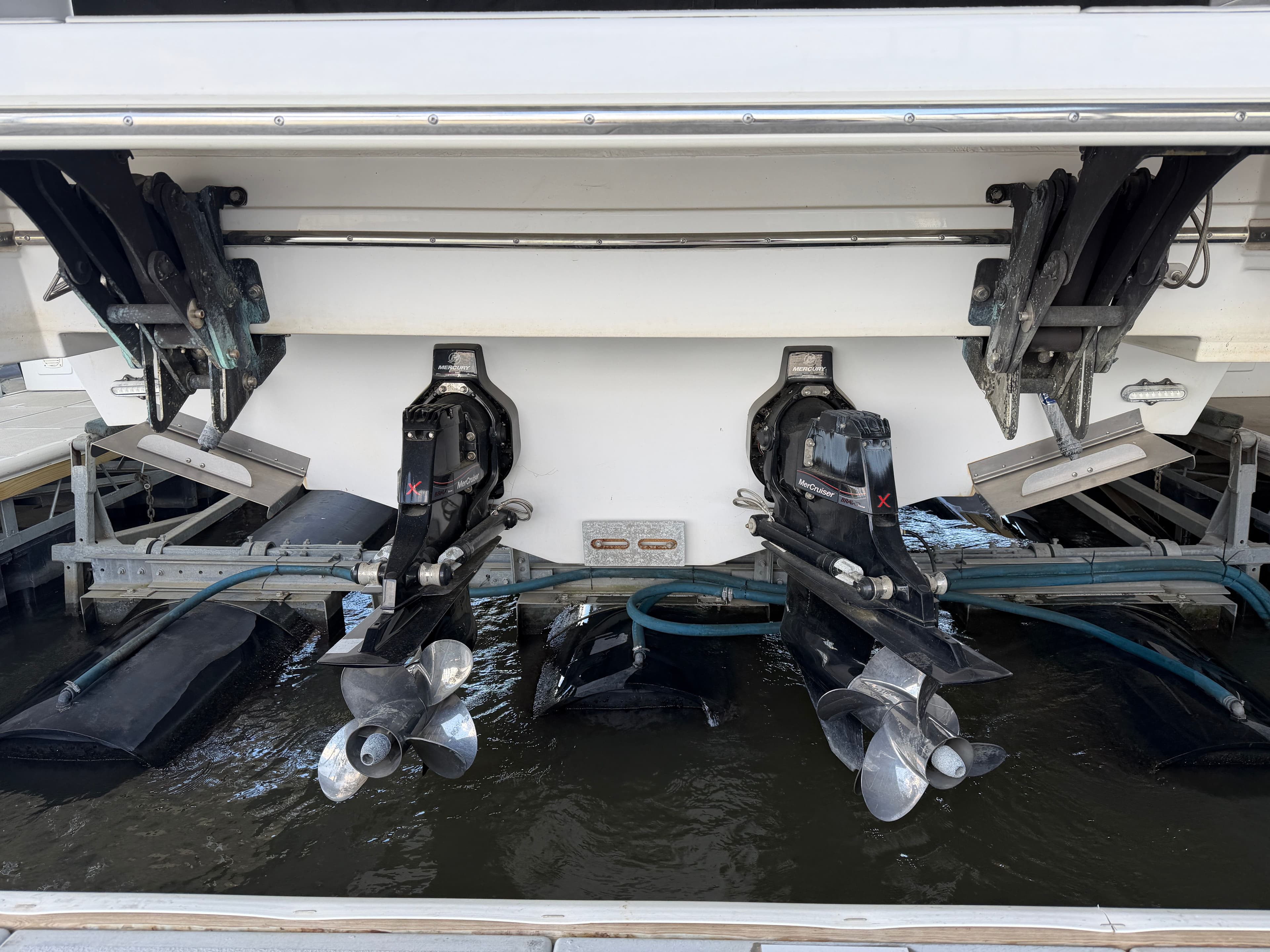 2023 Cruisers Yachts 38 GLS - 28