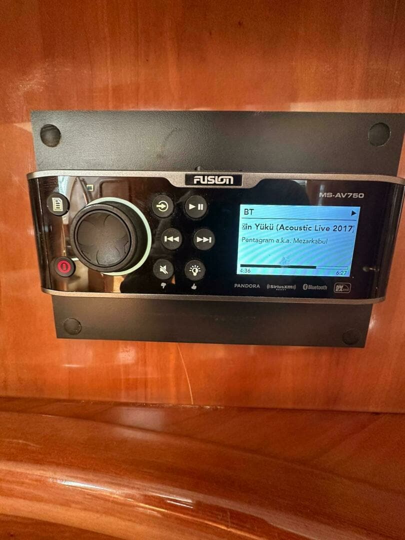 2007 Cranchi Mediterranee 50 HT - Image 44