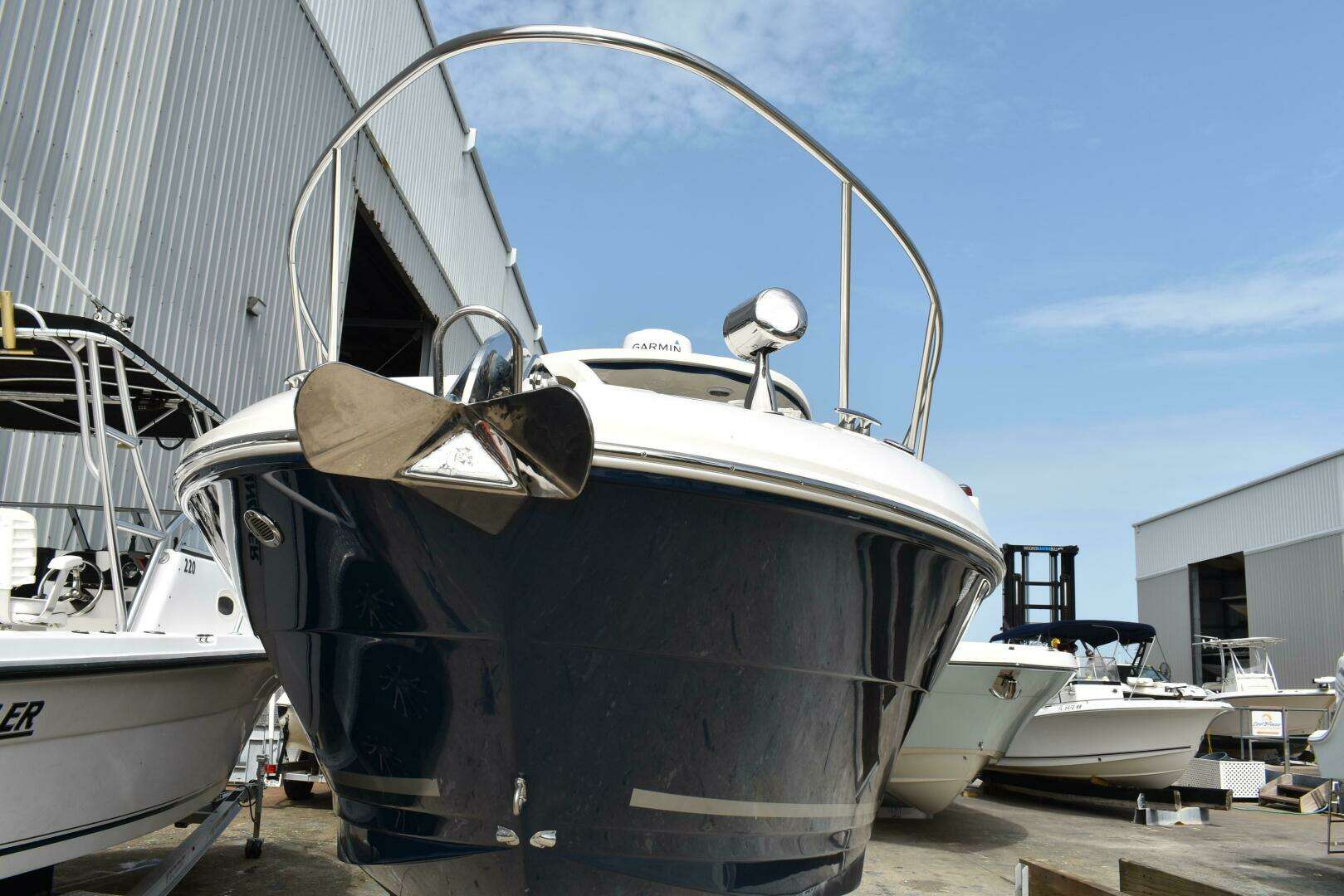 2011 Sea Ray 310 Sundancer - Image 4