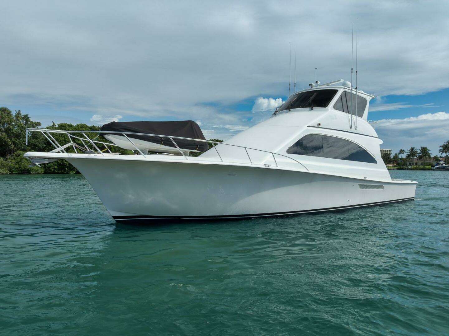 2004 Ocean Yachts 57 Enclosed Bridge Convertible - Image 33