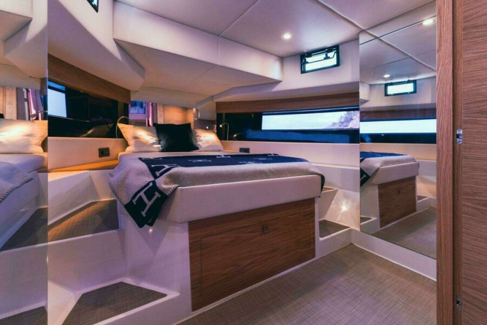 2026 De Antonio Yachts 50 Open - Image 17