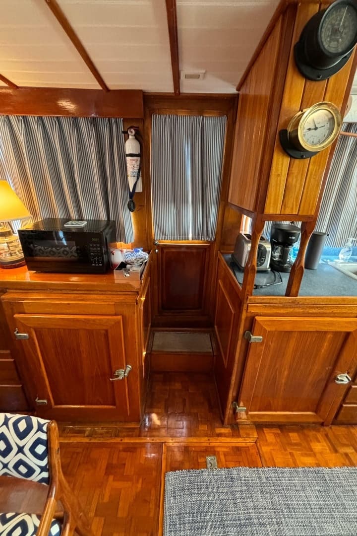 1978 Grand Banks 42 Classic - Image 31