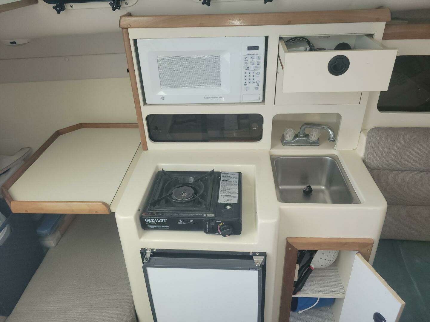 2000 Albin 28 - Image 17