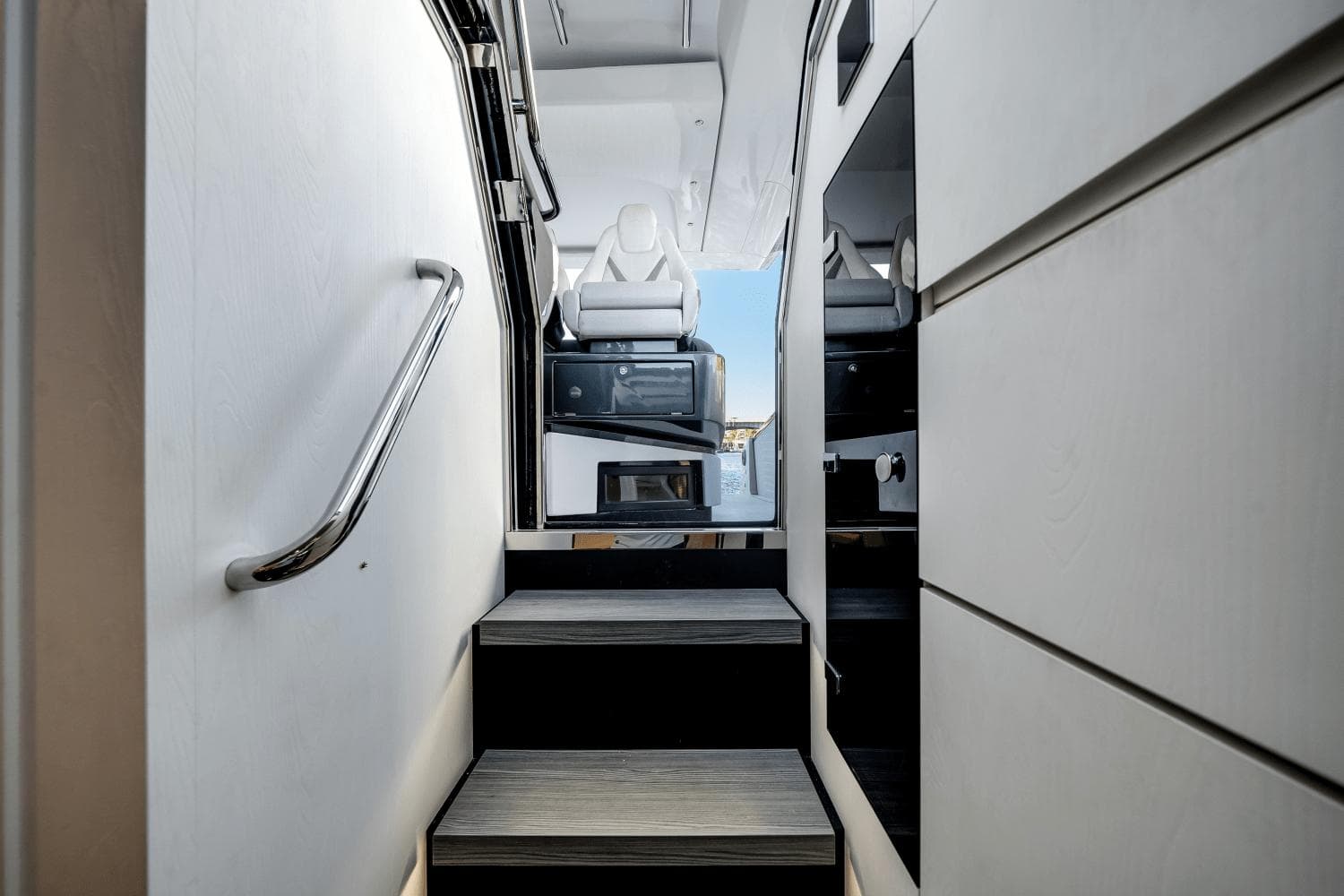 2021 Azimut Verve 47 - 44