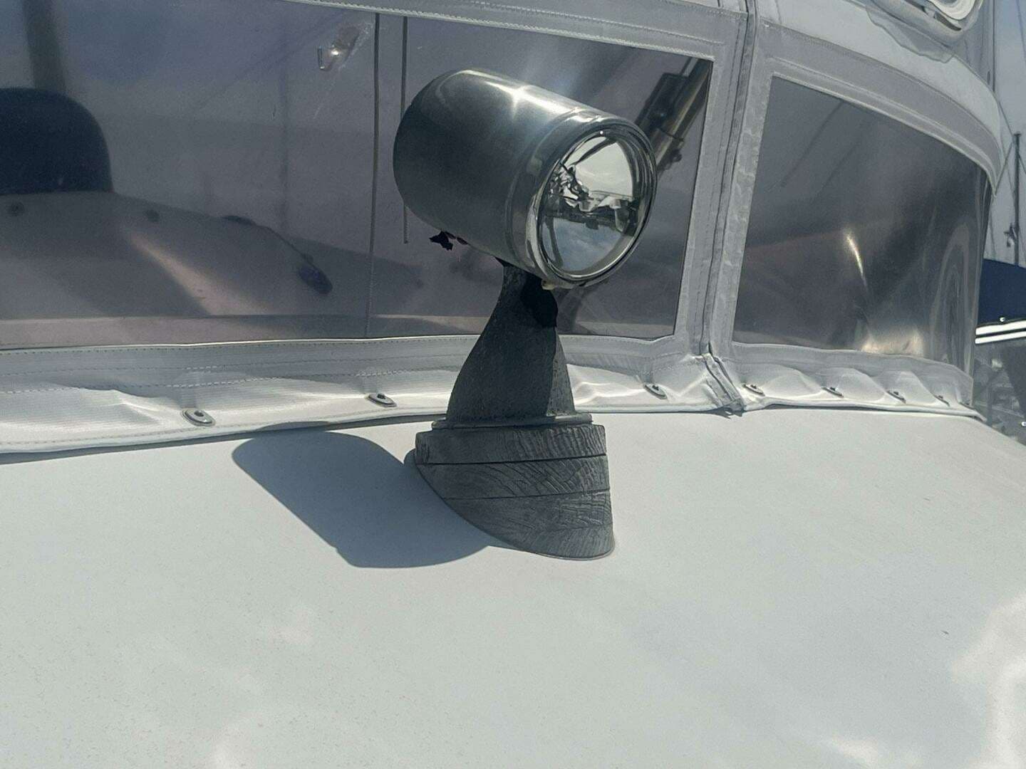 1987 Symbol 44 Sun Deck MK II - Image 26