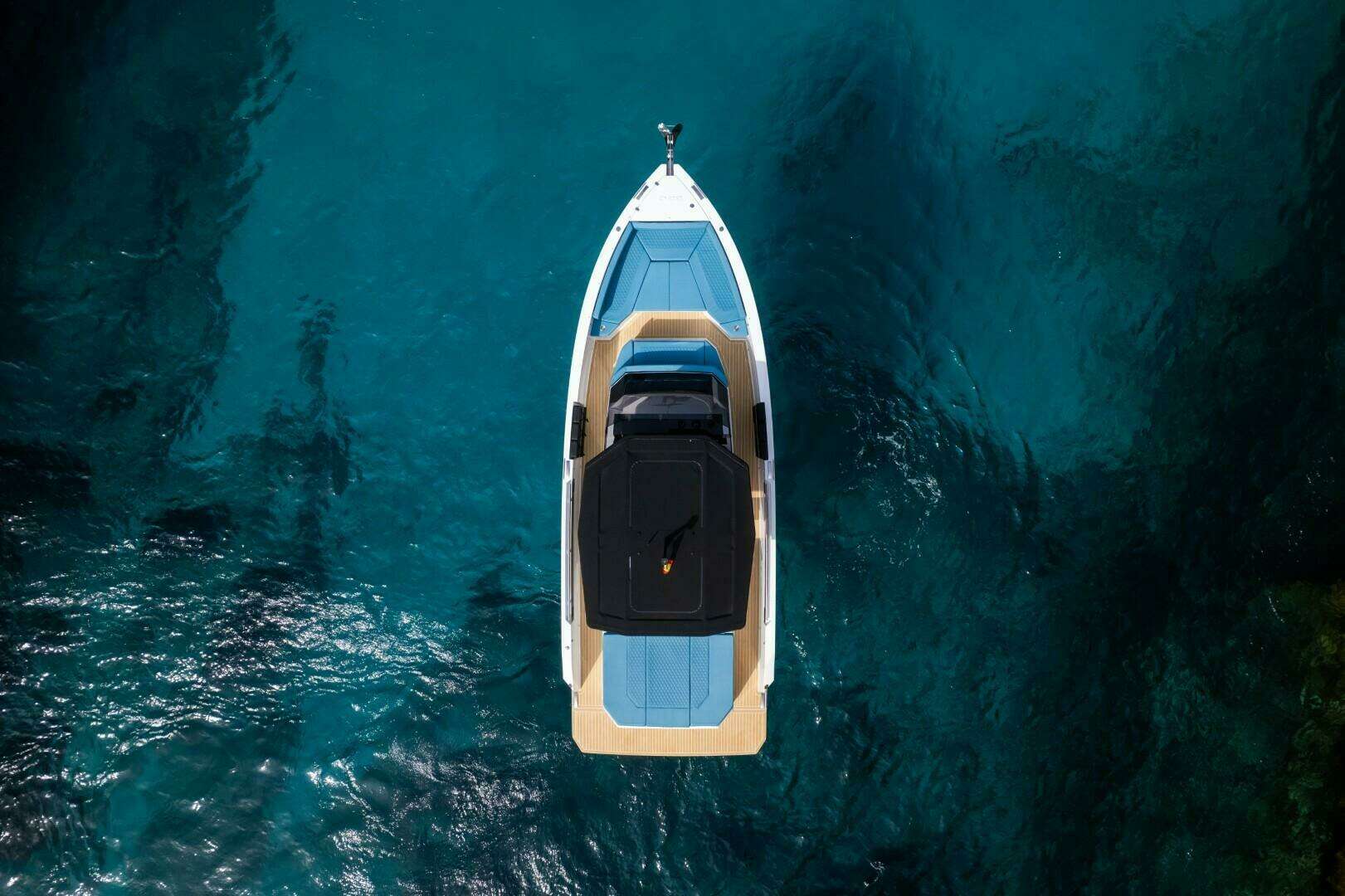2026 De Antonio Yachts D29 - Image 10