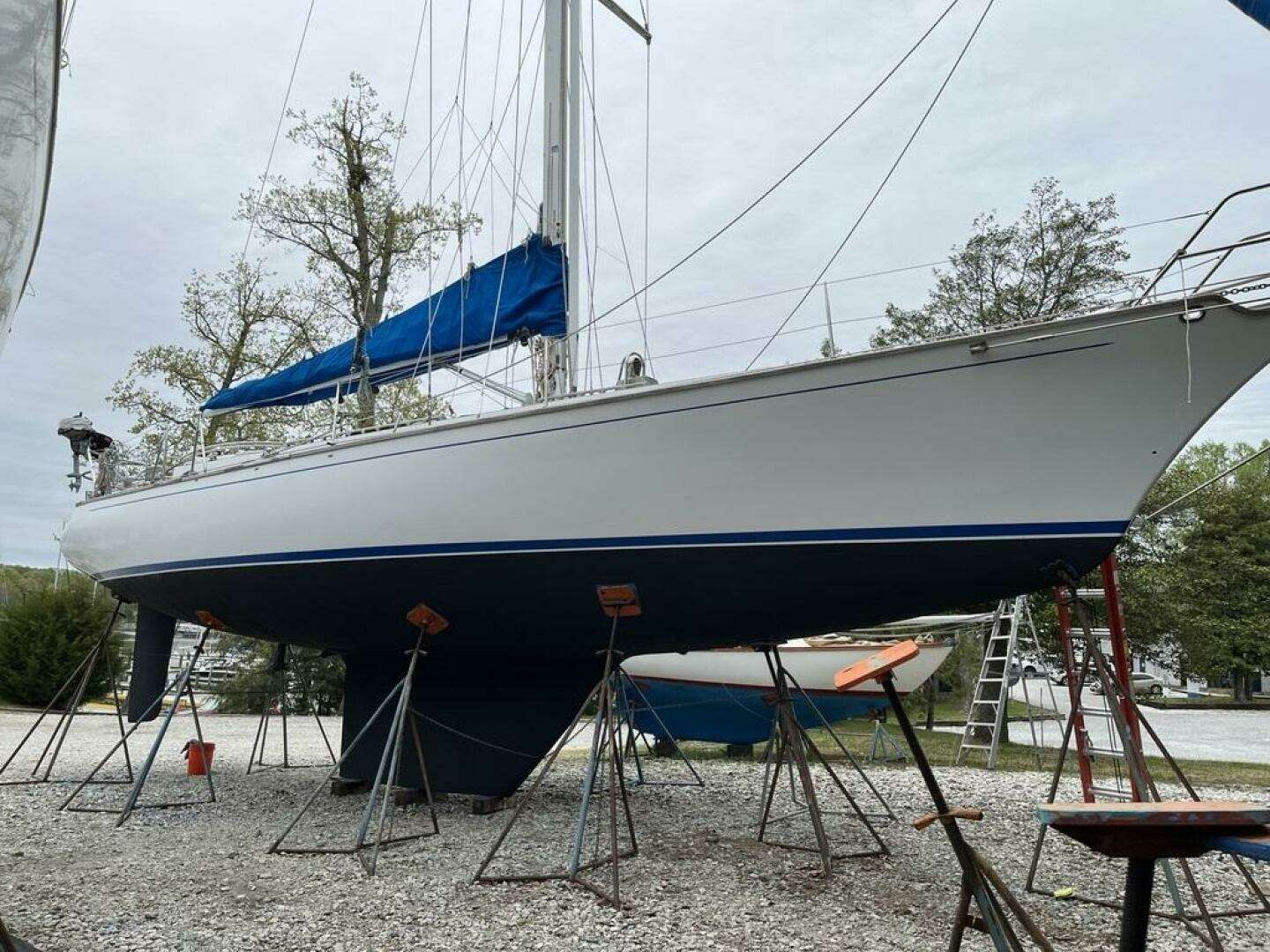 2004 ShearWater 45 - Image 31