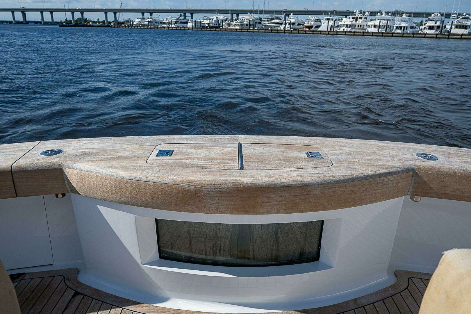 2017 F&S Cusotm Express Sportfish - Image 22