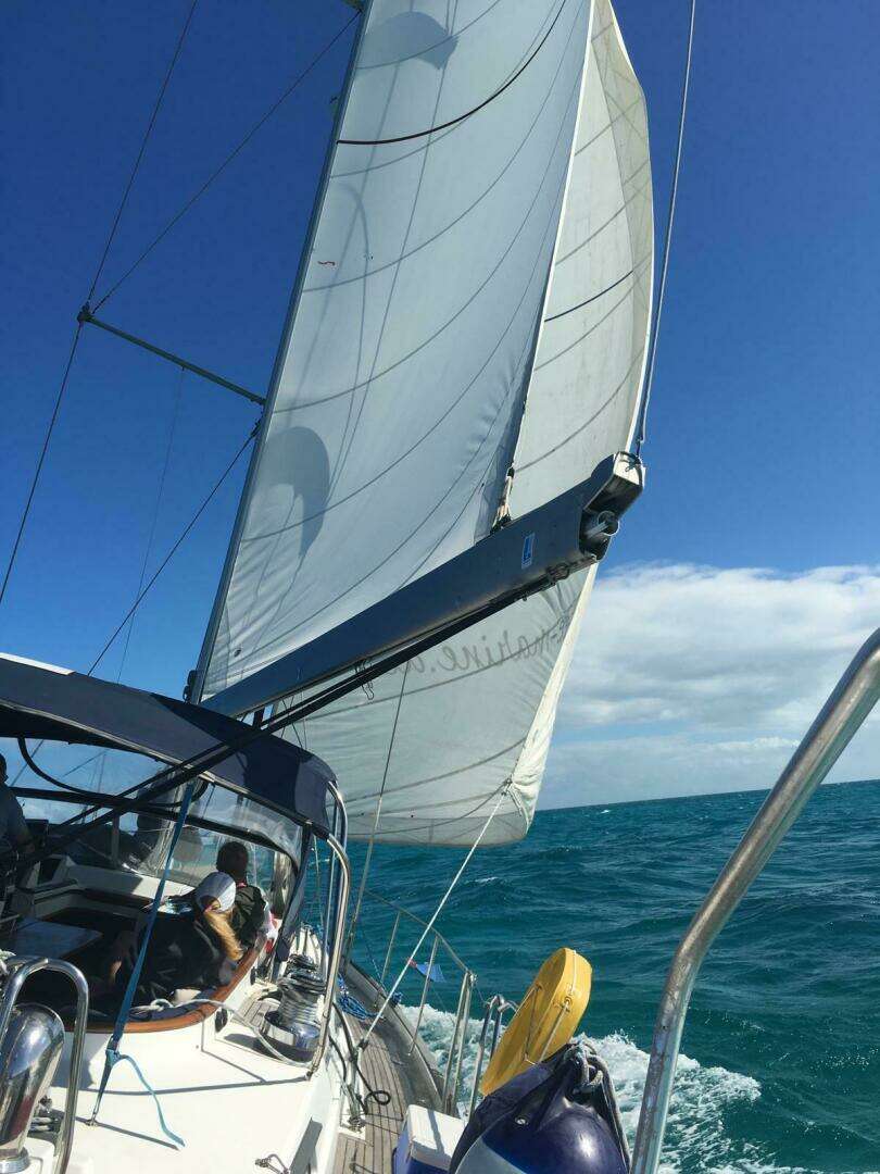 2009 Beneteau 57 - Image 5