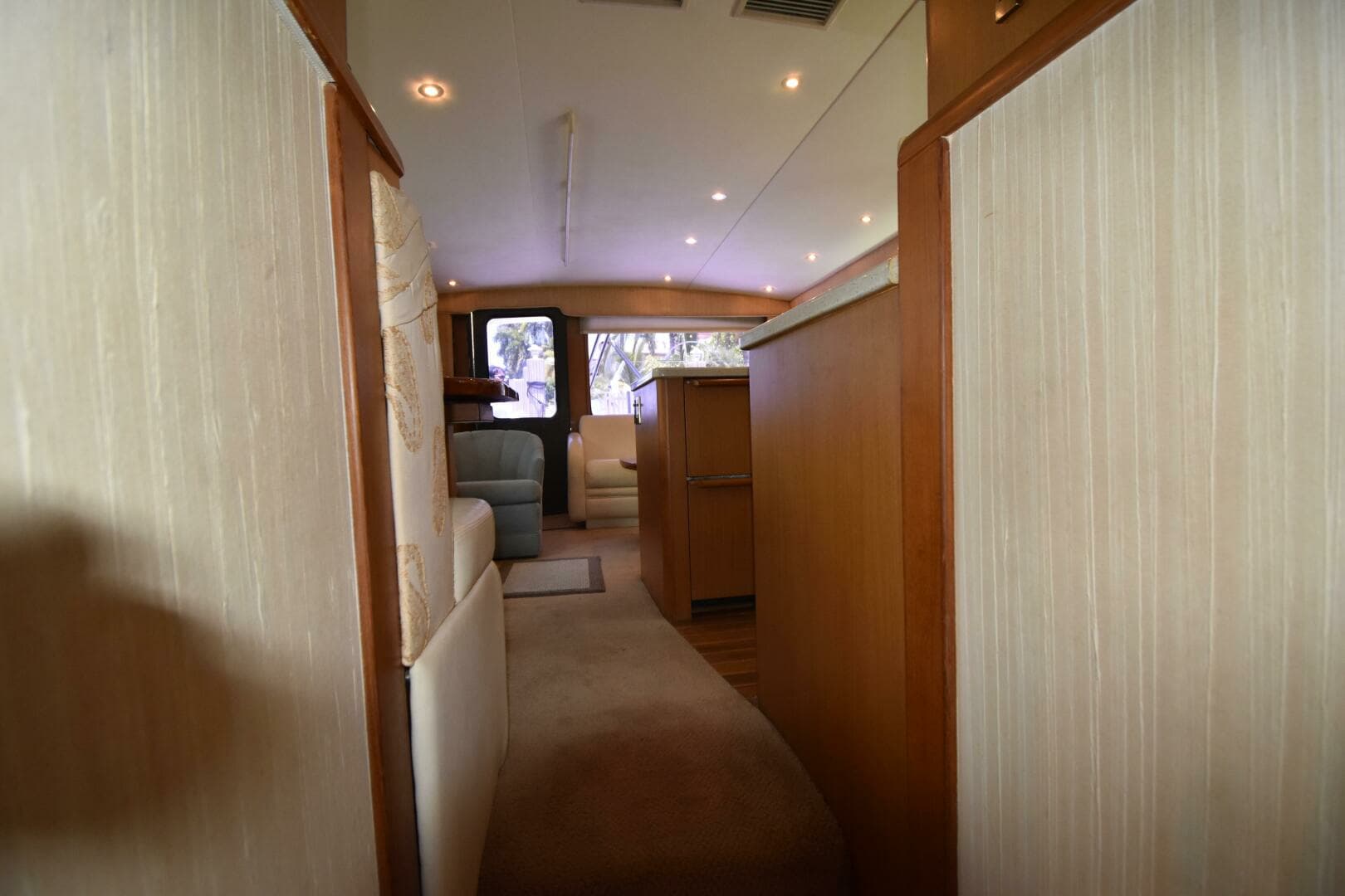 2003 Ocean Yachts 48 Super Sport - Image 28