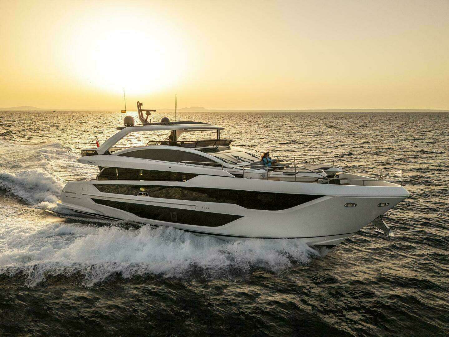 2026 Pearl 82 - Image 39