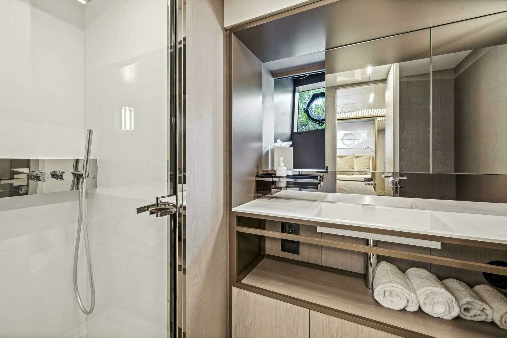 2021 Ferretti Yachts 850 - Image 54