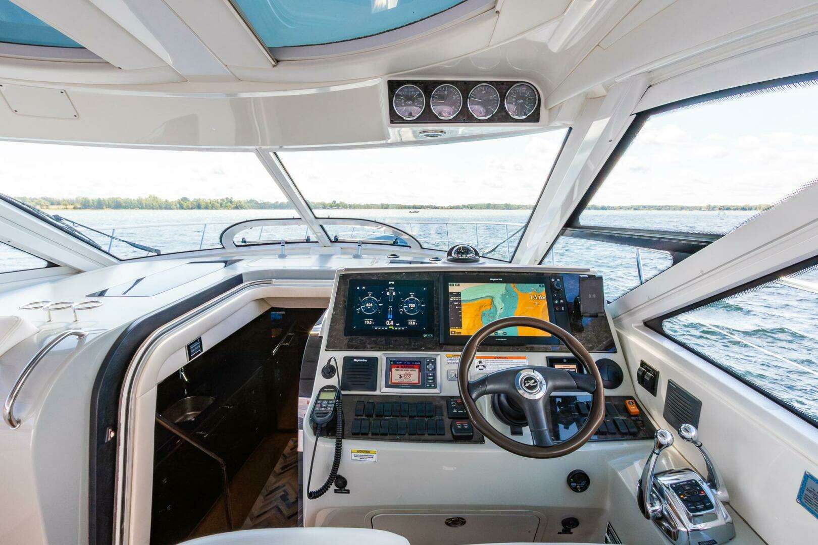 2009 Sea Ray 47 Sundancer - Image 10