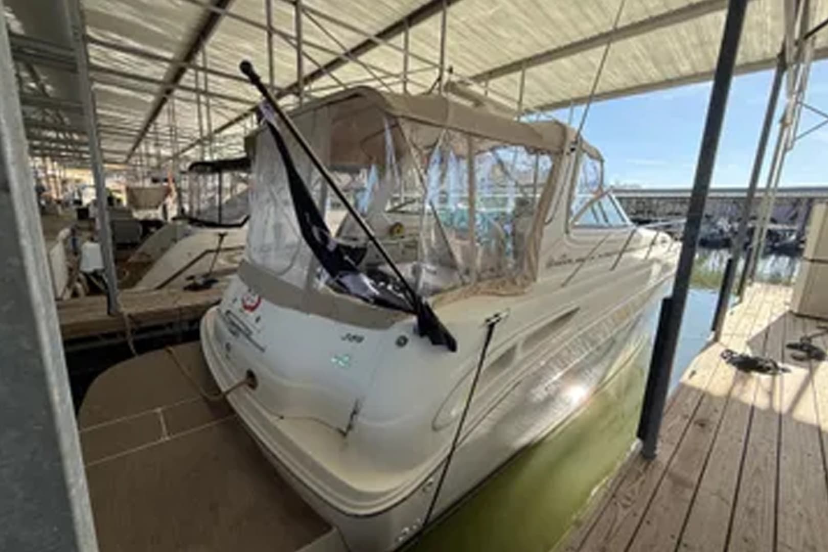 2001 Sea Ray Sundancer - Image 5