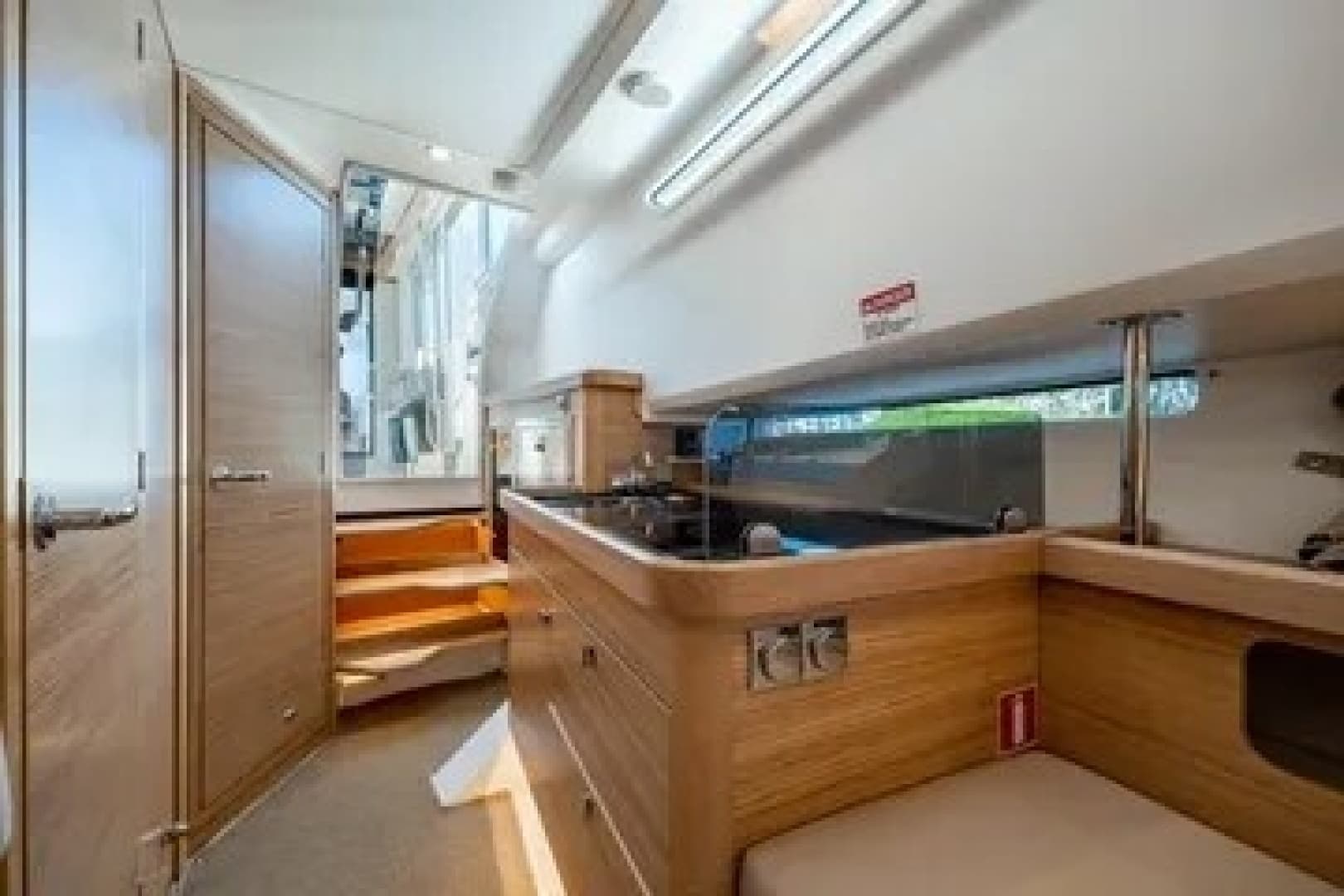 2023 Nimbus C11 - Image 24