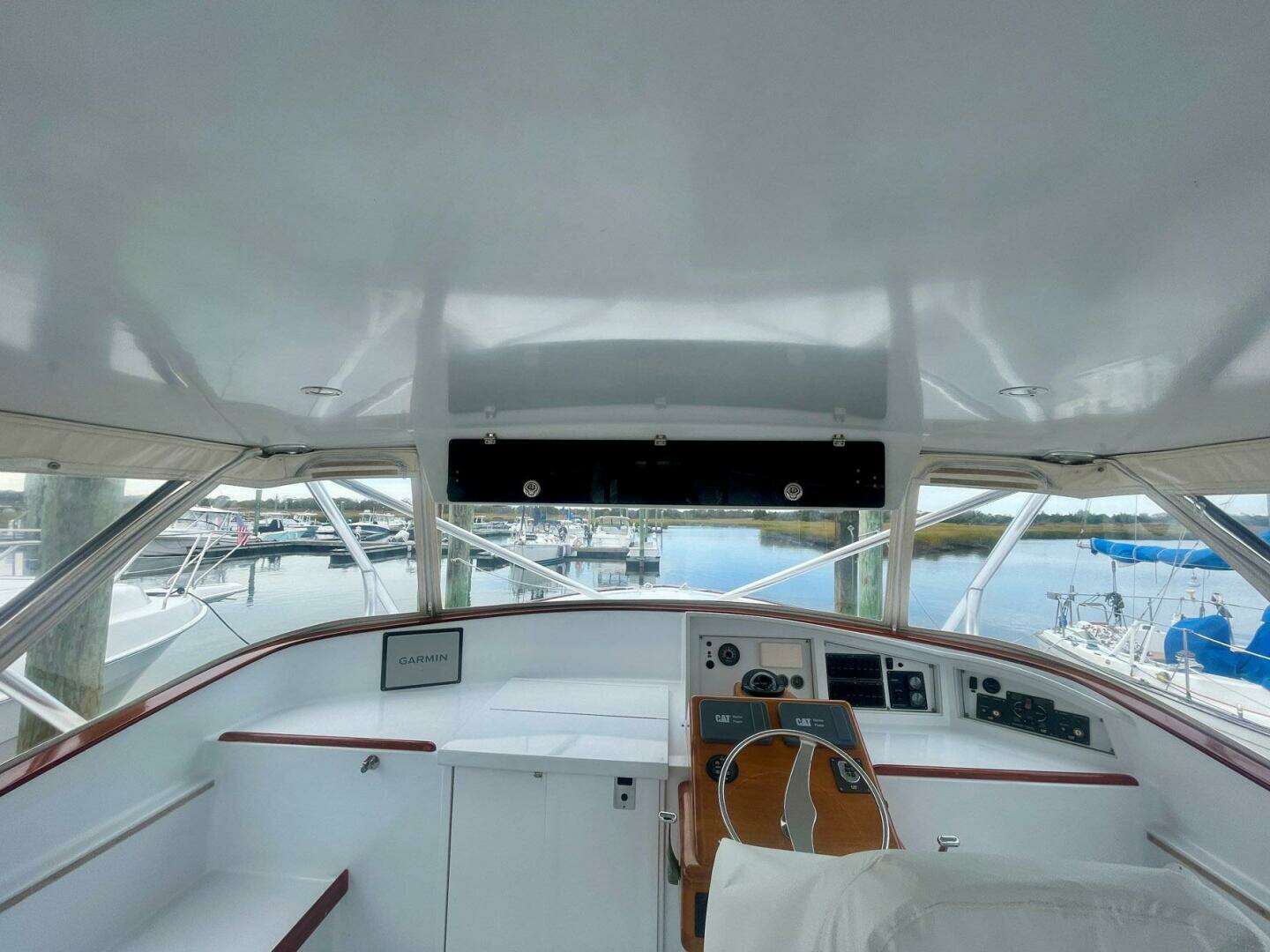 2005 Custom Carolina 40 DeSanti - Image 35