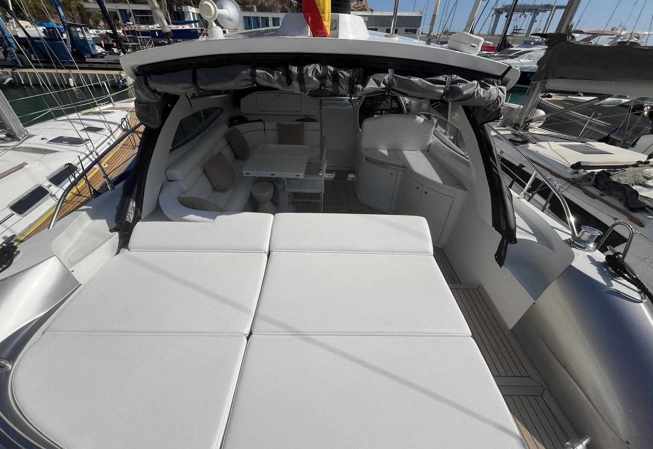 Pershing 50