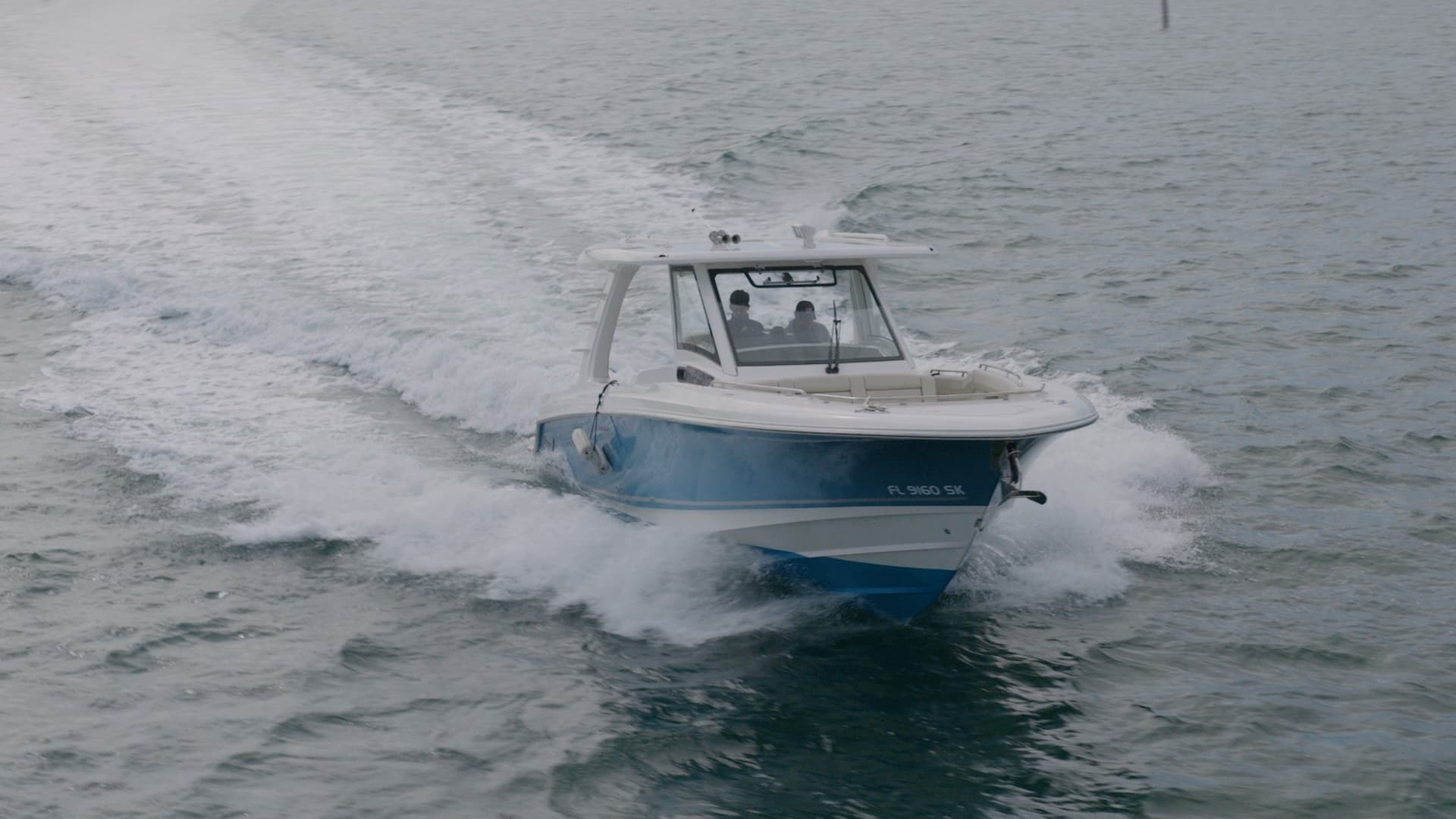 2019 Boston Whaler 350 Realm - Image 4