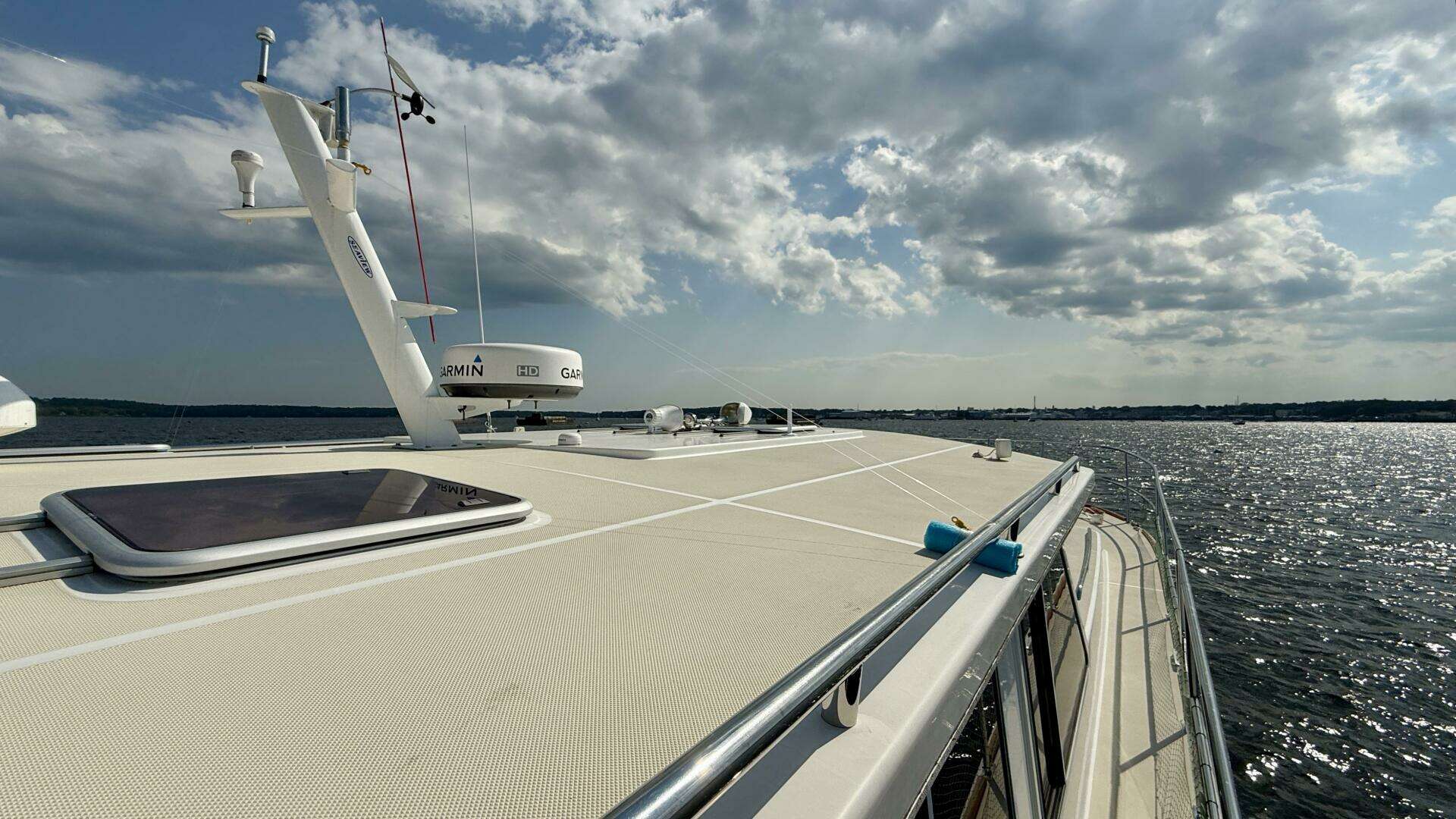 2014 Maine Cat P44 - Image 22