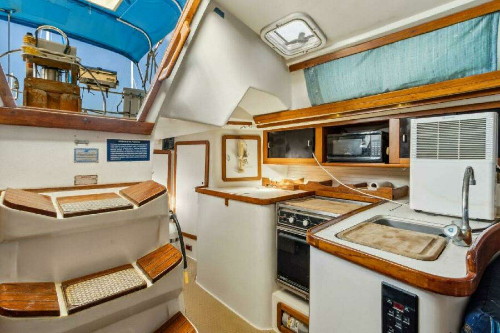 1992 Catalina 42 - Image 23