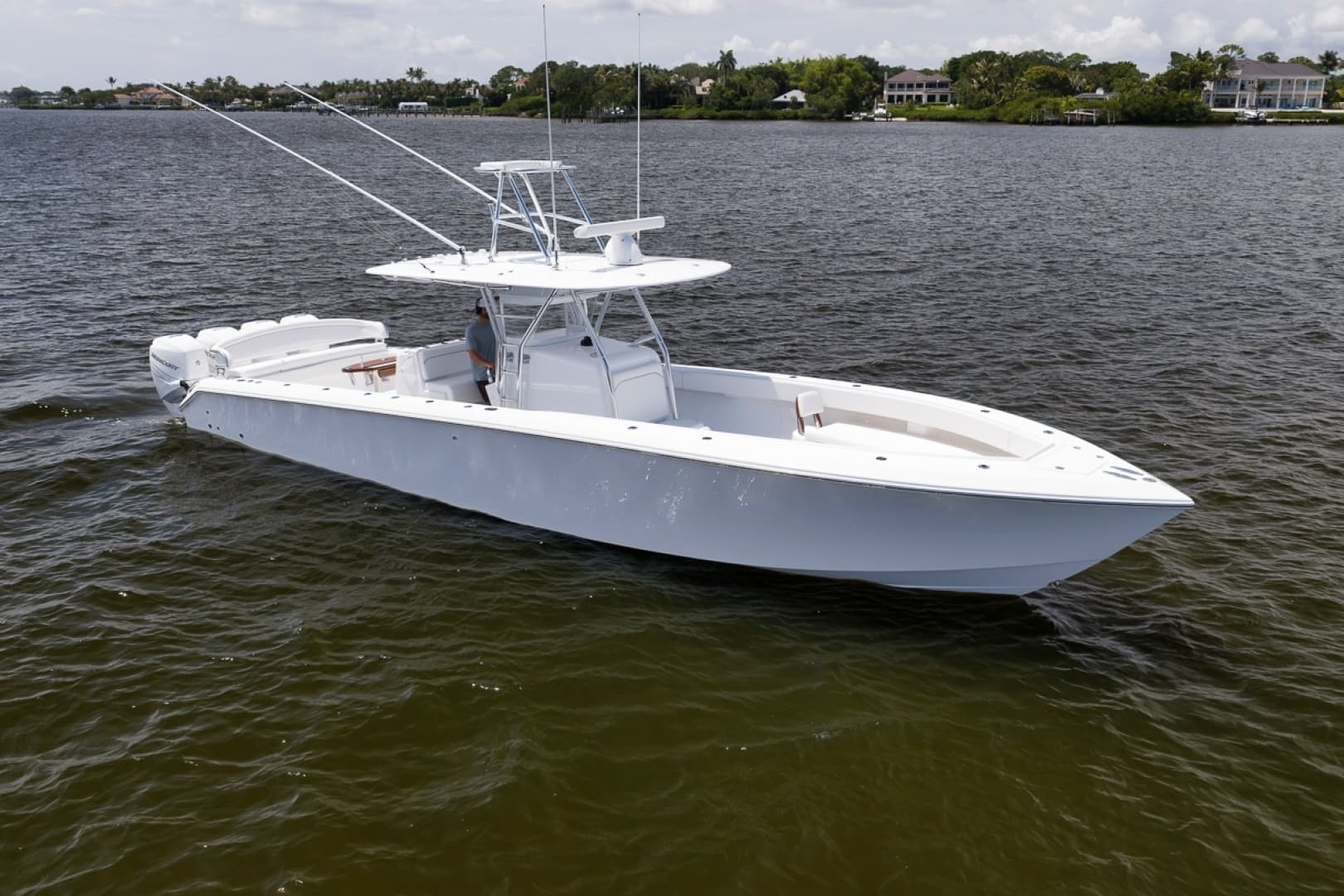 2017 Bahama 41 Bahama - Image 3