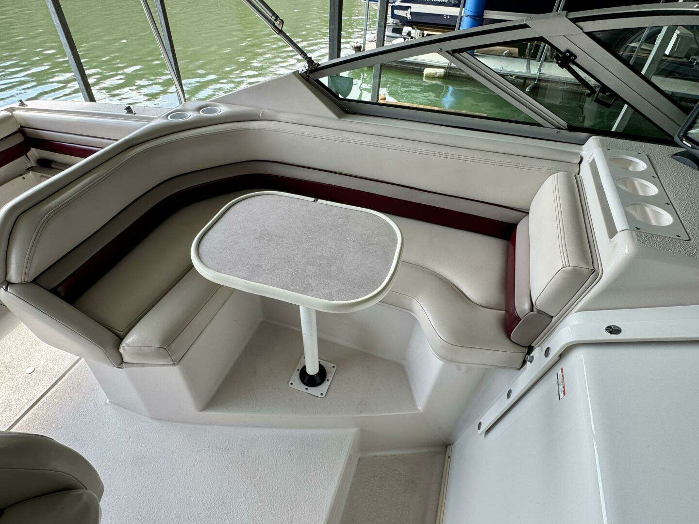 1994 Chaparral Signature 27 Cabin Cruiser - Image 34