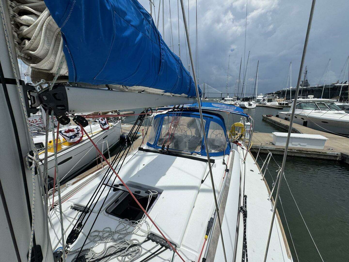 2018 Jeanneau Sun Odyssey 389 - Image 12