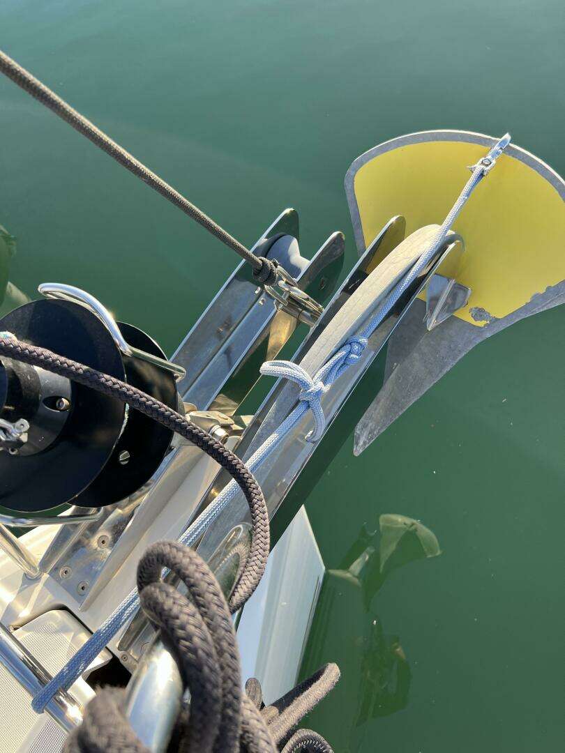 2013 Jeanneau 379 - Image 27