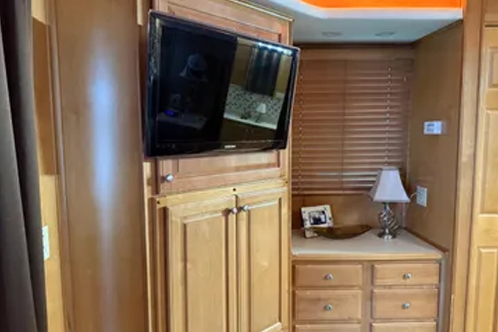 2001 Sharpe 80x18 - Image 53