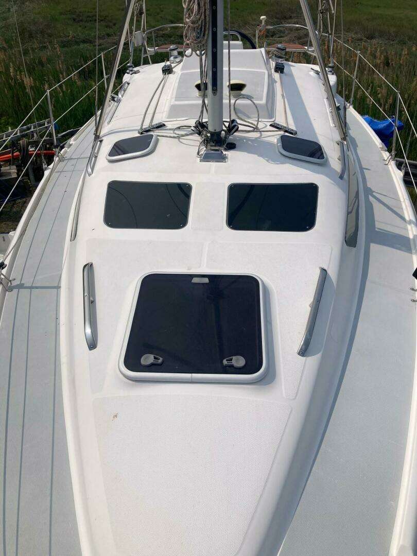 2000 Hunter 320 - Image 5