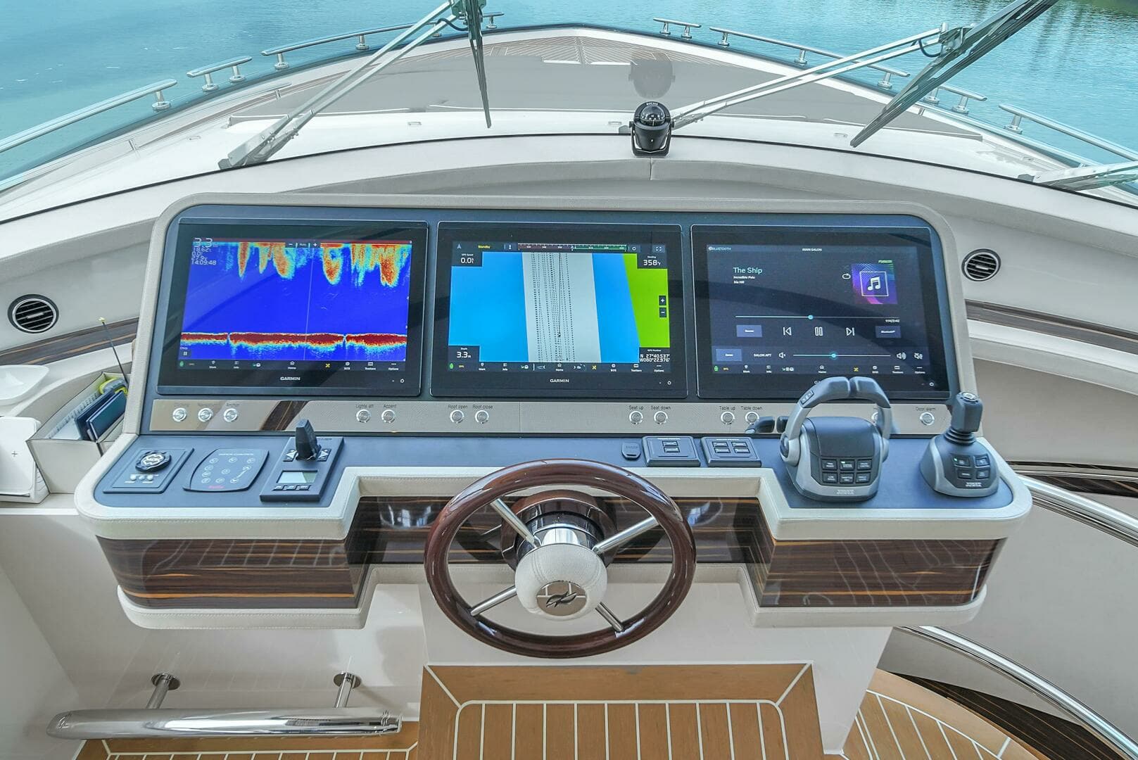 2023 Zeelander 72 - Image 21