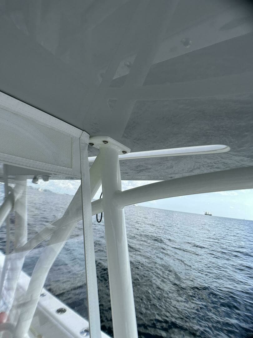2022 SeaVee 390z Center Console - Image 8
