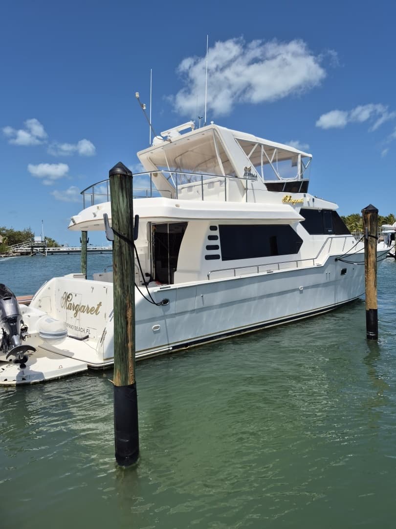 2006 Altima Motor Yacht - Image 3