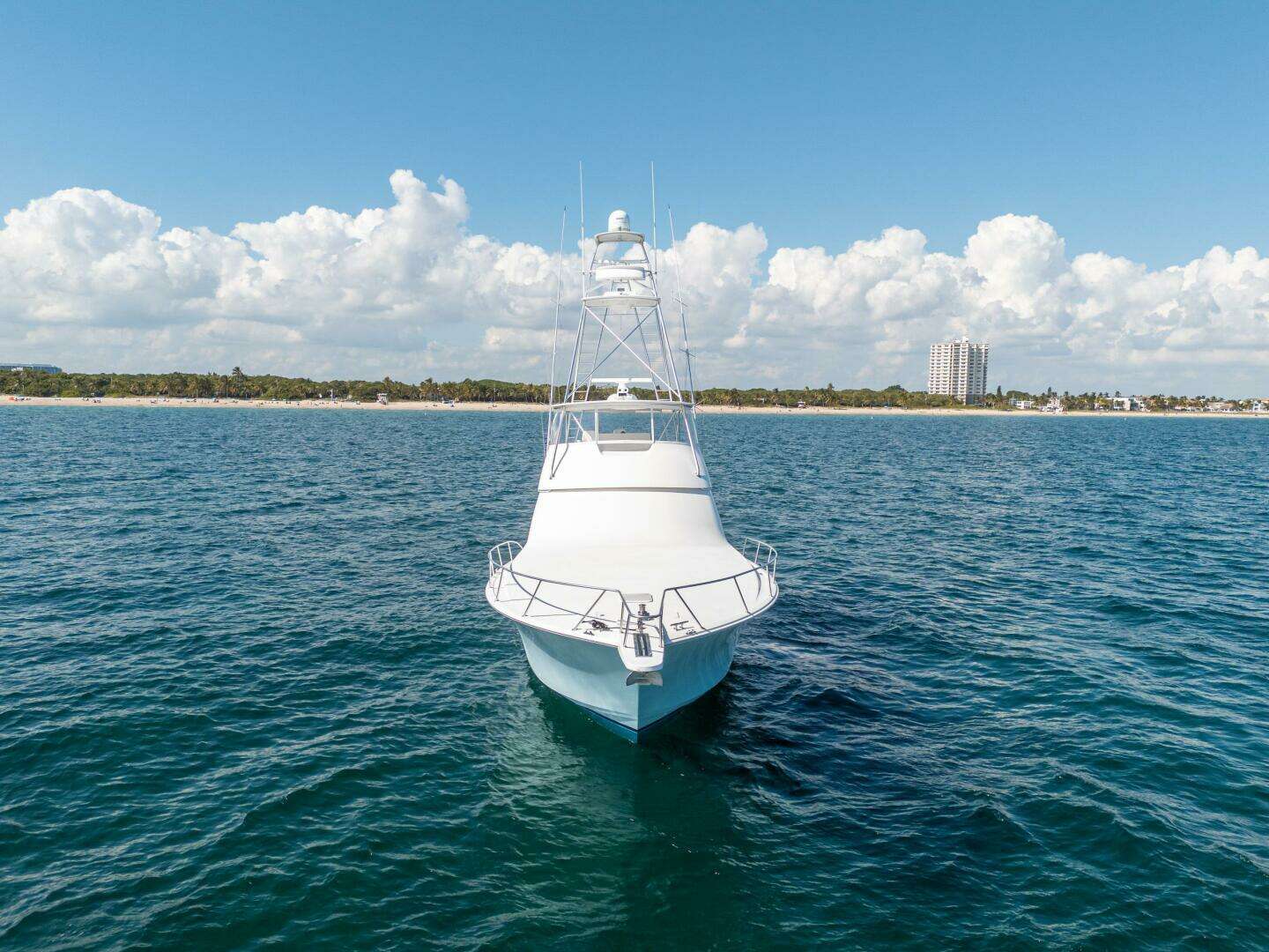 2006 Viking 68 Convertible - Image 4