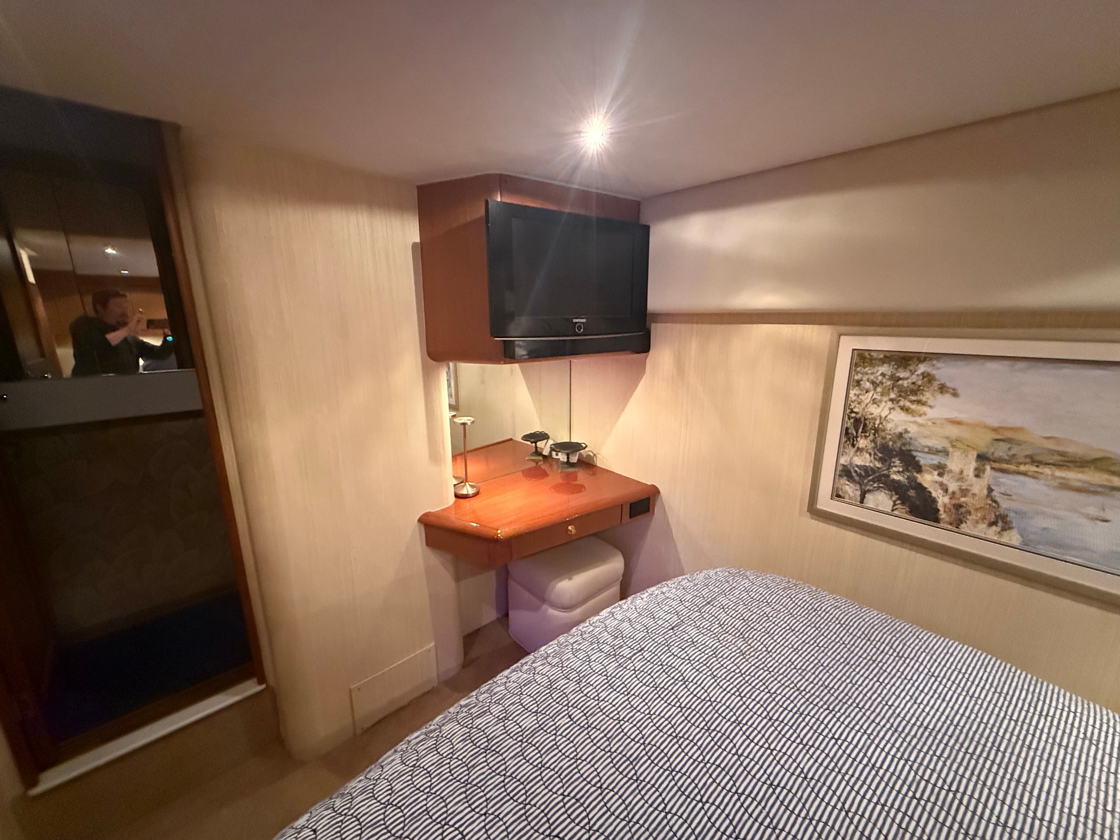 2003 Ocean Yachts 52 Super Sport - 28