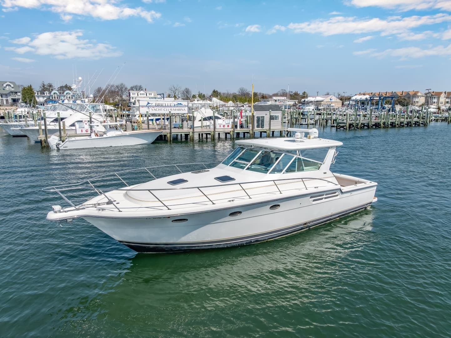 2002 Tiara Yachts 4100 Open - Image 10