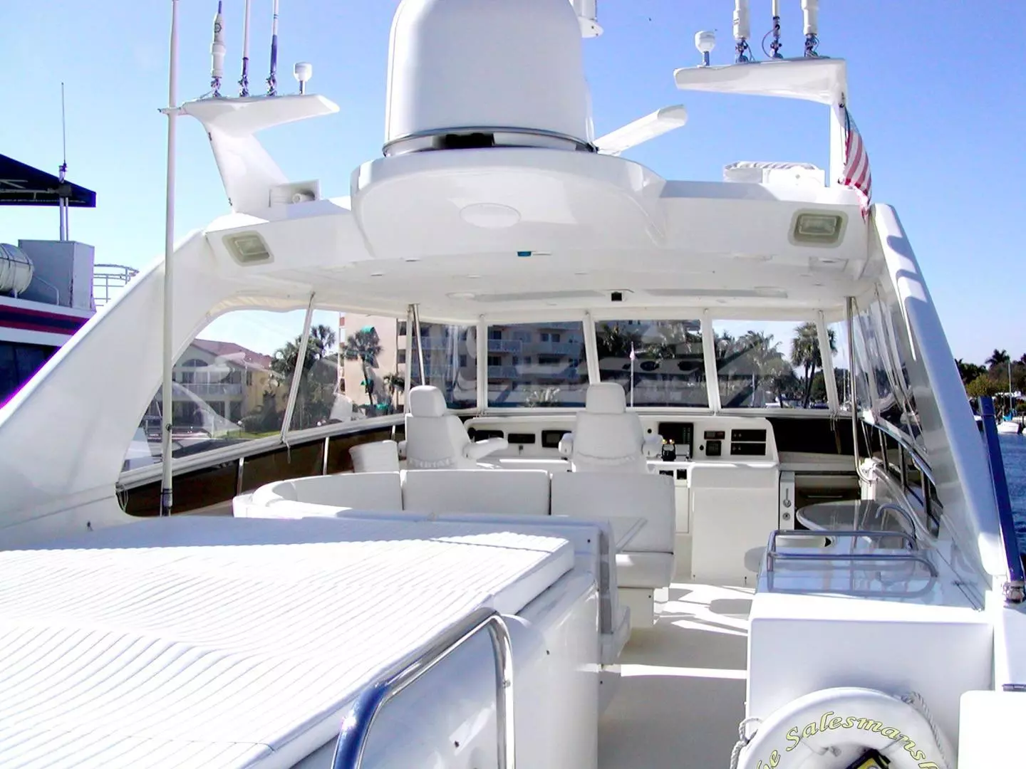 1996 Lazzara Yachts GRAND SALON - Image 14