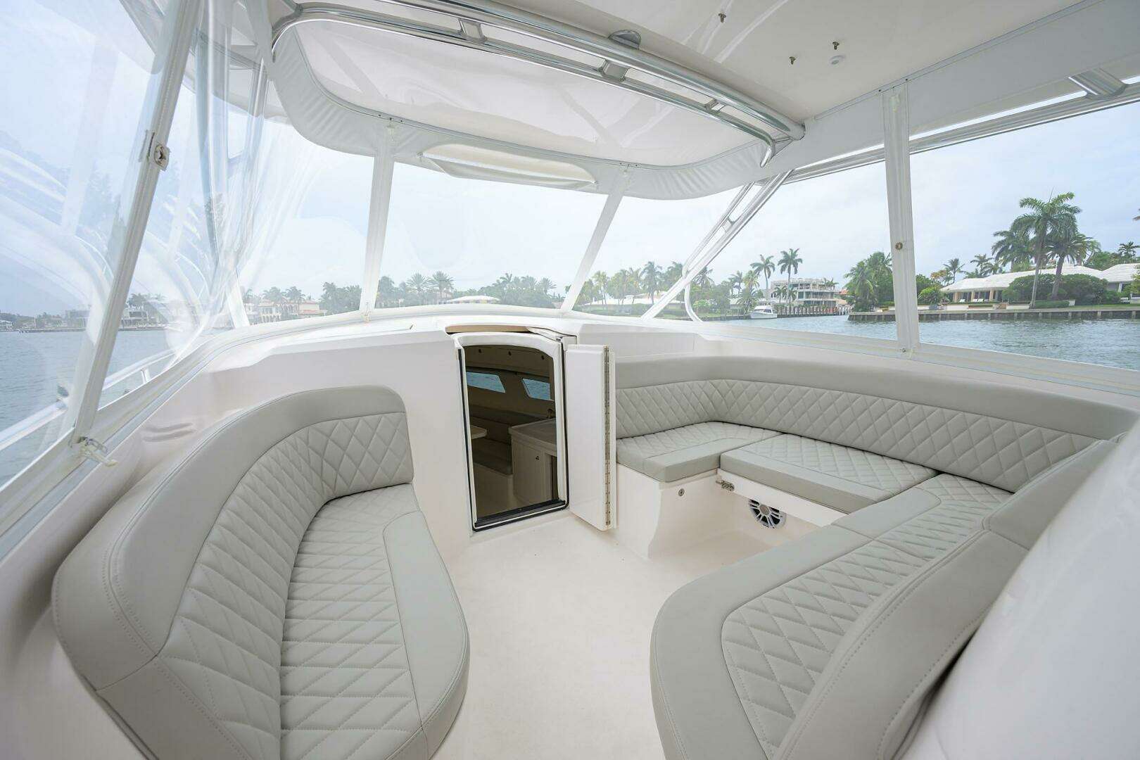 2023 Intrepid 41 Valor - Image 21