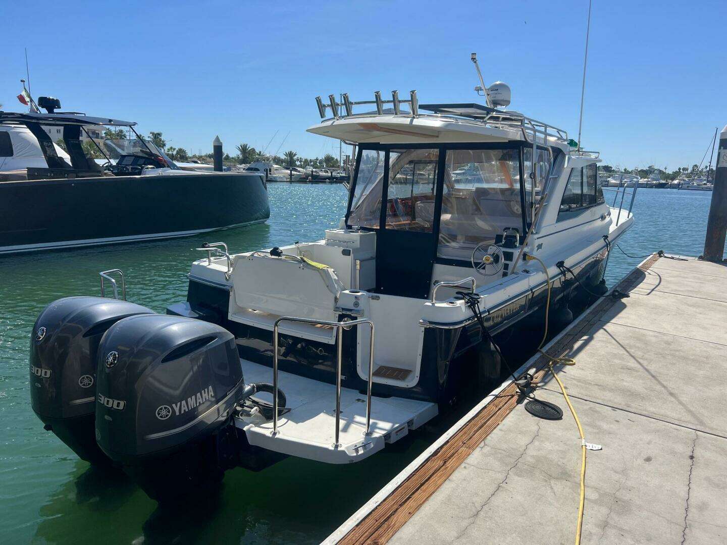 2017 Cutwater C-302 Sport Coupe - Image 7