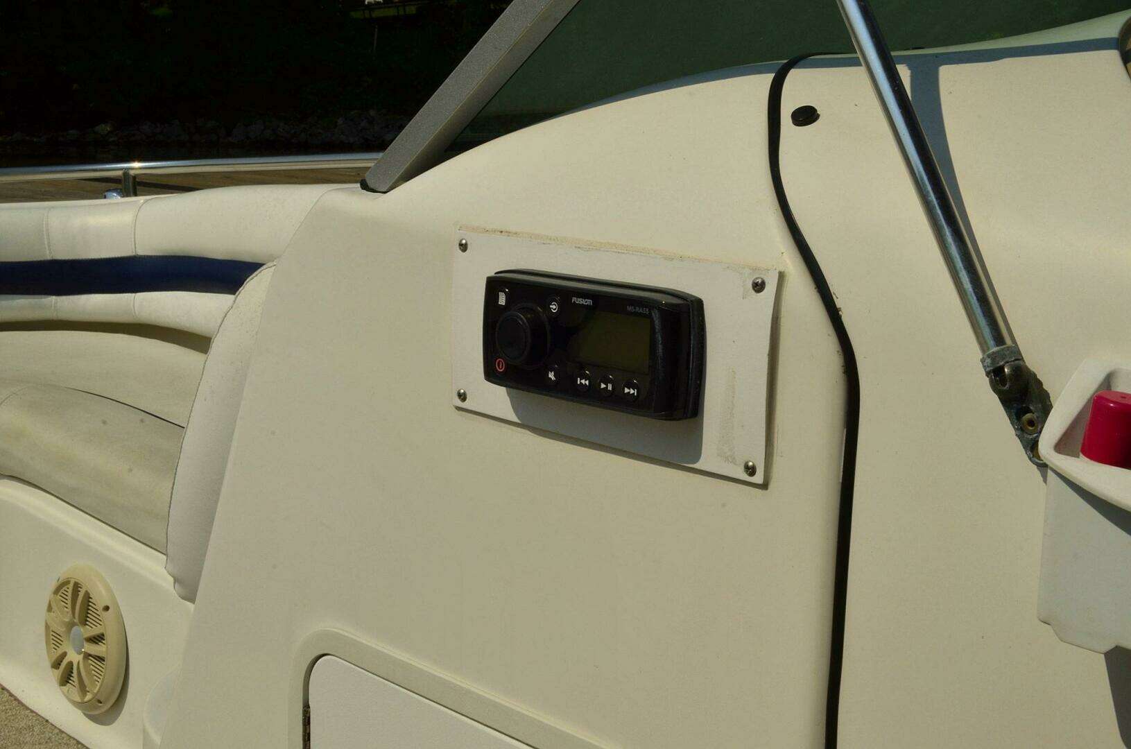 2011 Hurricane SunDeck 217 OB - Image 93