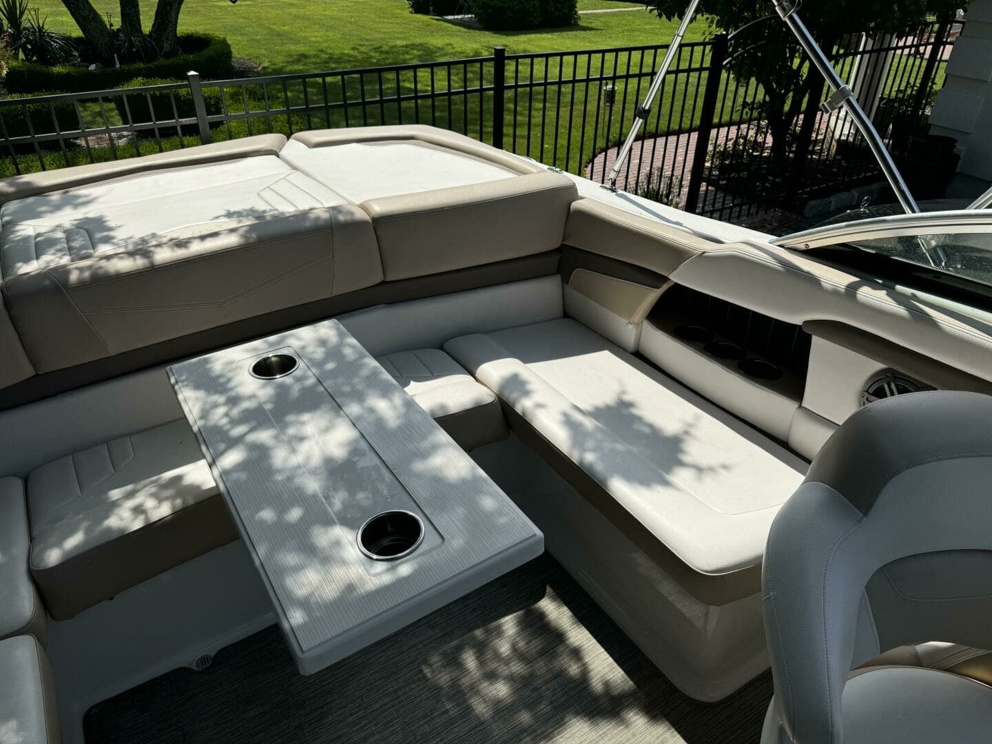 2019 Four Winns H230 - Image 20